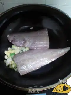 Make The red tongue fish step 4