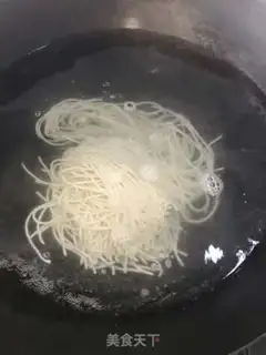 Make Three pieces of noodles step 3