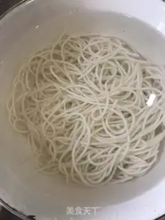 Make Garlic cabbage step 0