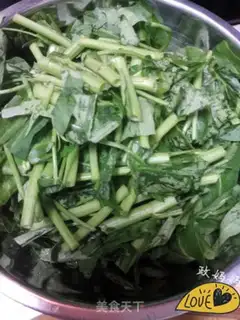 Make Garlic cabbage step 1