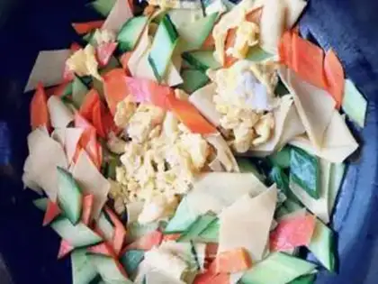 Make cucumber carrots, soy eggs step 5