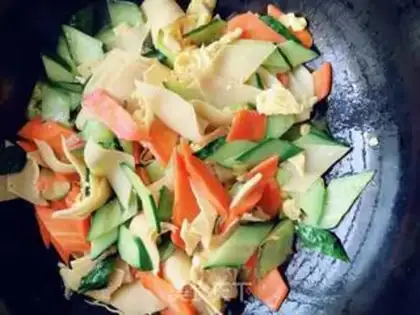 Make cucumber carrots, soy eggs step 6