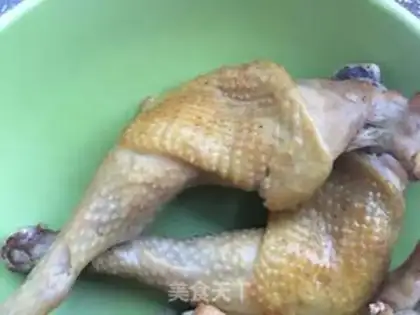 Make Onion hand tore chicken leg step 9