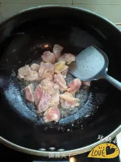 Make Curry chicken and potatoes step 3