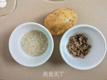 Make Potato porridge step 0