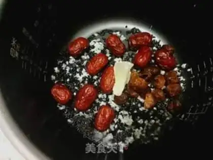 Make Red-tree guacamole step 3