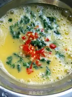 Make Celery pickles, rice pepper, egg fever step 4