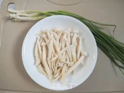 Make White mushrooms step 0