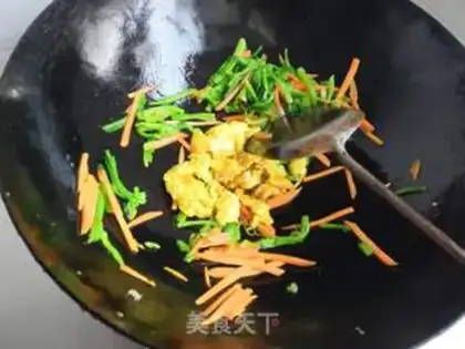 Make Scrambled eggs step 9