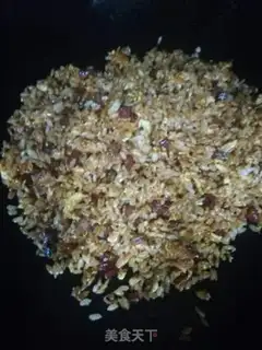 Make Sausage sauce and egg fried rice step 4