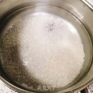 Make Fruit carrot congee step 0