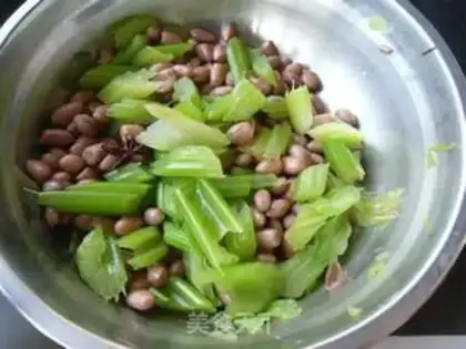 Make Cream with peanuts step 8