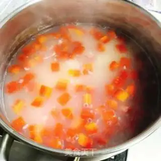Make Fruit carrot congee step 4