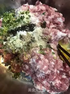 Make The annual meat round step 1