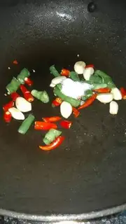 Make Twin peppers and feet step 6