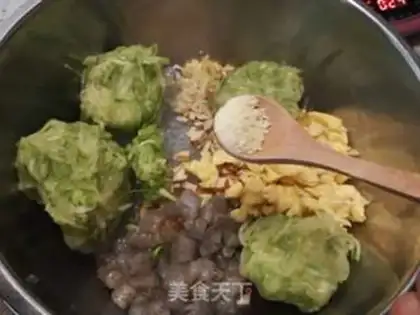Make Crayfish stale step 4