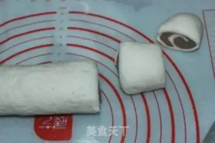 Make Double-coloured buns step 6
