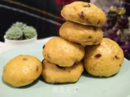 Make Cranberry pumpkin buns step 9