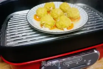 Make Gold meatballs step 3