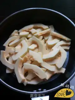 Make Pumpkin buns step 0