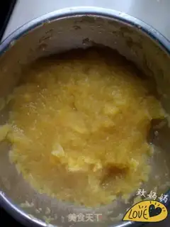 Make Pumpkin buns step 1