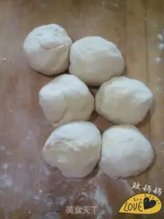 Make Pumpkin buns step 4