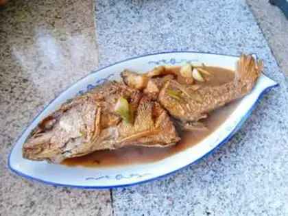 Make Burning yellow fish step 12