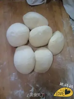Make Pumpkin buns step 5