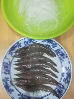 Make Garlic fan shrimp step 0