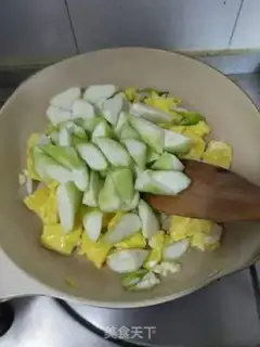 Make Smelt fried eggs step 8