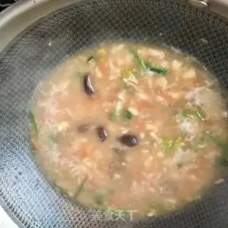 Make Meat-ding sea cucumber soup step 15