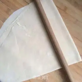 Make Eggs and noodles step 3