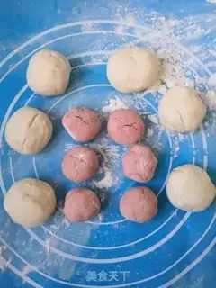 Make Flower buns step 7