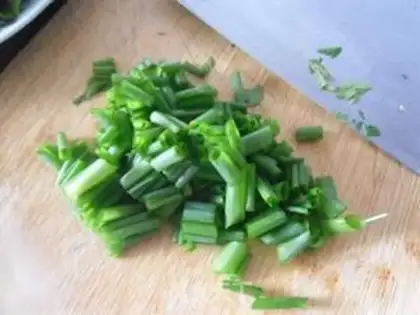 Make Salad with spinach step 3