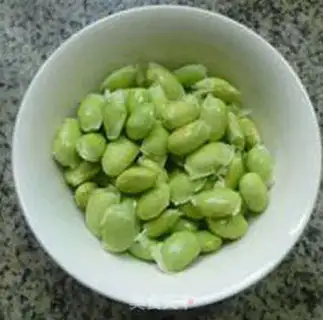 Make Bean-cracker steak soup step 1
