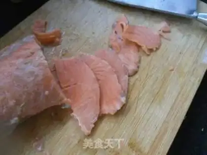 Make The salmon stabbing step 2