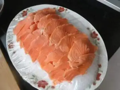 Make The salmon stabbing step 3