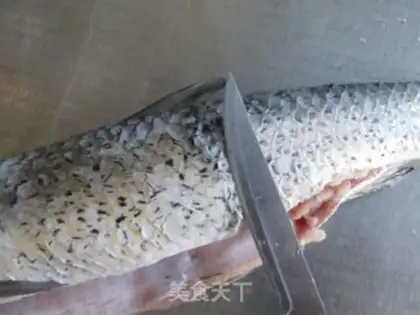 Make Double burning of fish tails step 0