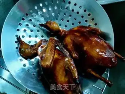 Make Cricket pigeon step 4