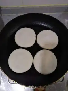 Make Three fresh pies step 10