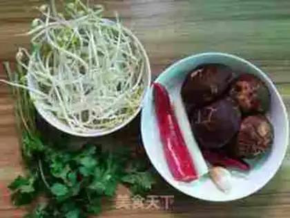 Make Bean sprouts with mushrooms step 0