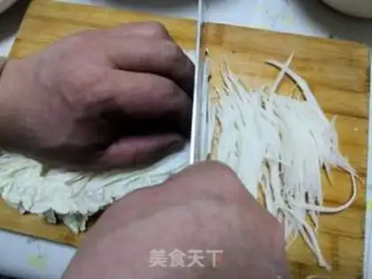 Make Creaming cucumber bean cabbage step 4