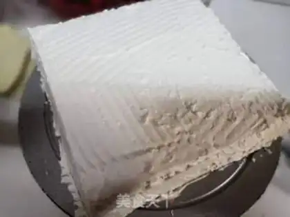 Make Strawberry cream cake step 14