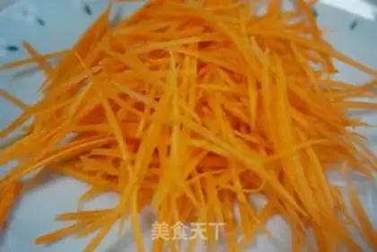 Make Frozen needle mushrooms step 1