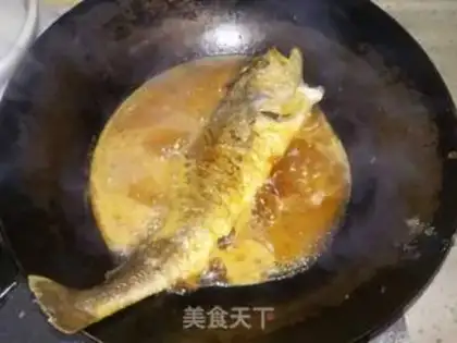 Make Big yellow fish step 2