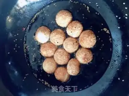 Make Fried sesame ball step 2