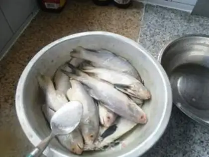 Make Fried yellowfish step 2