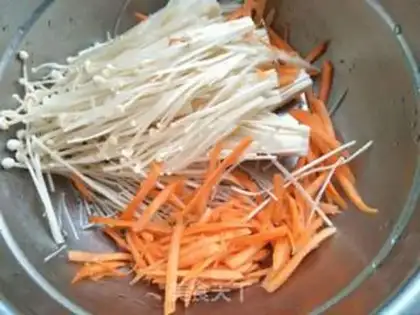 Make Mustard butter cucumbers with golden needle mushrooms step 1