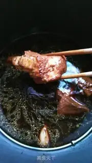 Make Plum meat grinds the rice line step 3
