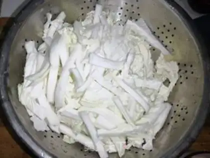 Make The cabbage is frozen tofu step 1